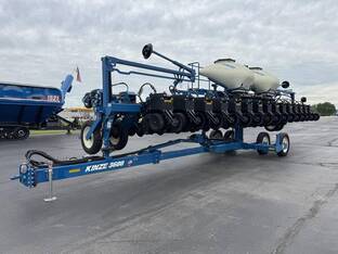 2018 Kinze 3600ASD
