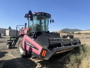 2016 MacDon Industries M155