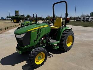 2022 John Deere 3033R
