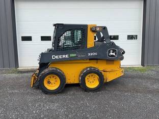 2021 John Deere 320G