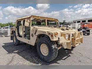 2009 AM GENERAL M1165A1