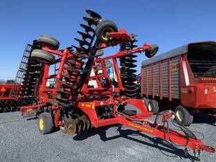 2015 Sunflower 6631-27