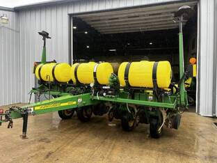 2006 John Deere 1750