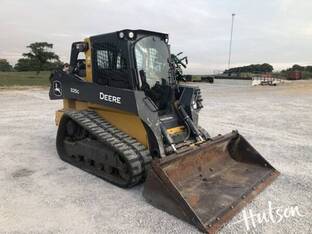 2022 John Deere 325G