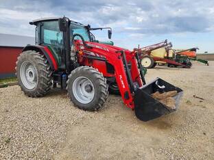 2023 Massey-Ferguson 5711