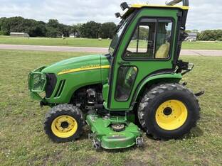 2011 John Deere 3520