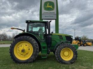2019 John Deere 6195R