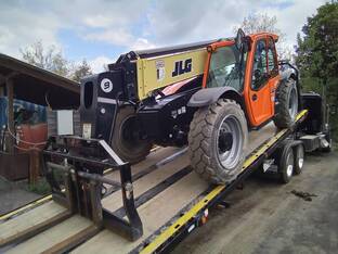 2022 JLG 943