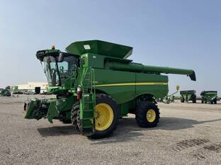 2017 John Deere S680