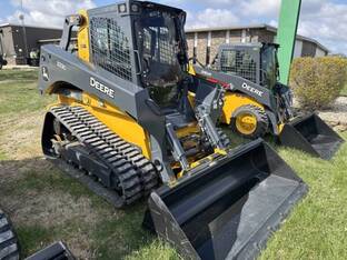 2023 John Deere 333G