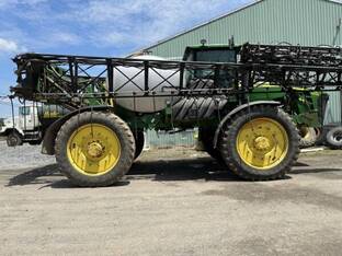 2009 John Deere 4930