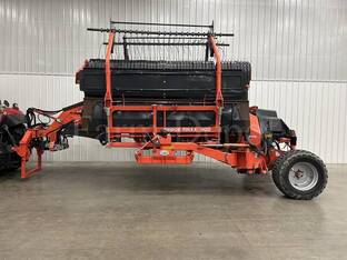 Kuhn MERGE MAXX 902