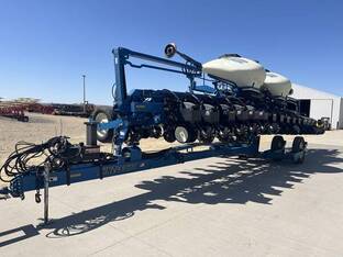 2015 Kinze 3660