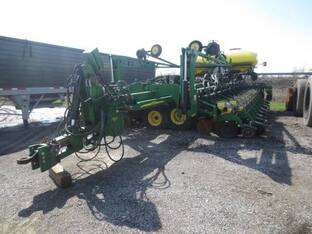 2013 John Deere DB60