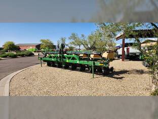 2025 Great Plains YP825A3P