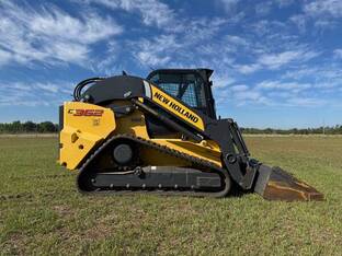 2022 New Holland C362