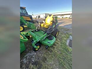 2021 John Deere Z915E