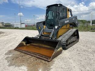 2022 John Deere 333G