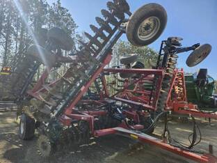 Case IH 330