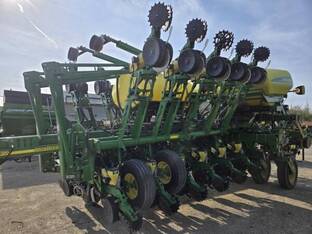 2009 John Deere 1790