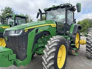 2022 John Deere 8R 340