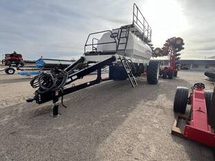 2024 Bourgault Industries Ltd. L8450