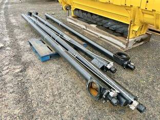 2025 E-Z Trail 16' AUGER