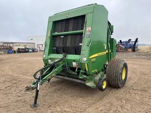 2010 John Deere 568