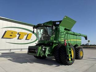 2023 John Deere S780