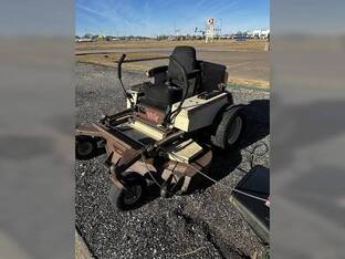 2007 Grasshopper 322D