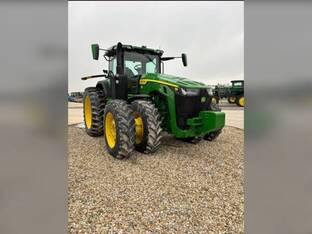 2021 John Deere 8R 310