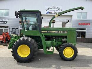 1990 John Deere 5830