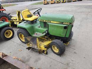 1983 John Deere 420