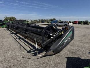 2013 MacDon Industries FD75