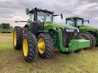 2023 John Deere 8R 310