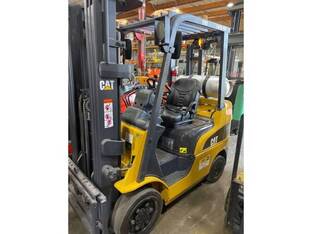 2017 Caterpillar C5000