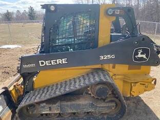 2021 John Deere 325G