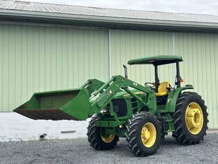 2012 John Deere 6115D