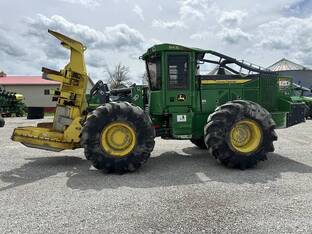 2023 John Deere 843L II