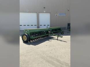 1983 John Deere 8300