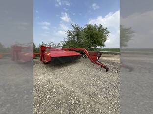 Massey-Ferguson 1359