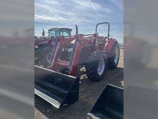 2023 Case IH Utility Farmall® C Series 100C