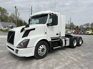 2017 Volvo VNL64T300