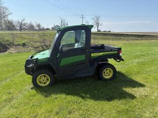 2024 John Deere XUV 835R Signature Edition
