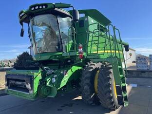 2021 John Deere S770