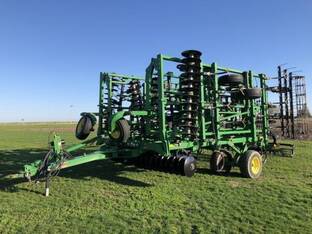 2014 John Deere 2310