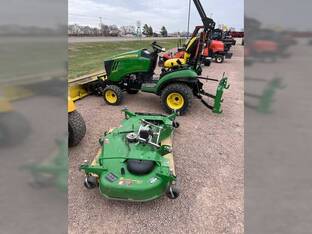 2019 John Deere 1025R