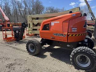 2025 JLG 450AJ