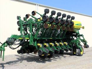 2014 John Deere 1790