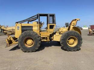1972 Caterpillar 518
